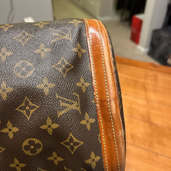 Authentic vintage Louis Vuitton bucket bag! - Picture 11 of 12